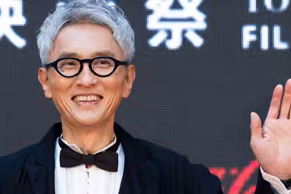 第37回 東京国際映画祭 オープニングイベント レッドカーペット 松重豊 (劇映画 孤独のグルメ) (2024)