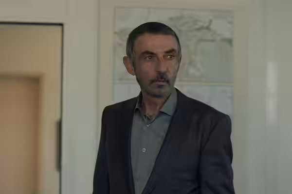 פראז כמאלי (שון טוּב), בעונה השנייה של טהרן. (2022)