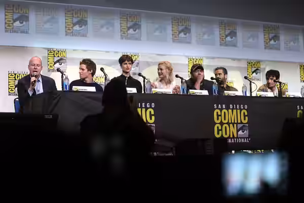 David Yates, Eddie Redmayne, Katherine Waterston, Alison Sudol, Dan Fogler, Colin Farrell and Ezra Miller speaking at the 2016 San Diego Comic Con International