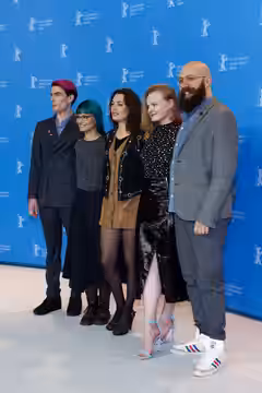 Cast &amp; Crew beim Photo Call zu Tiger Girl bei der Berlinale 2017