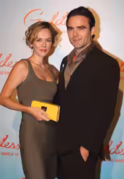 Dustin Clare and Camille Keenan (2013)