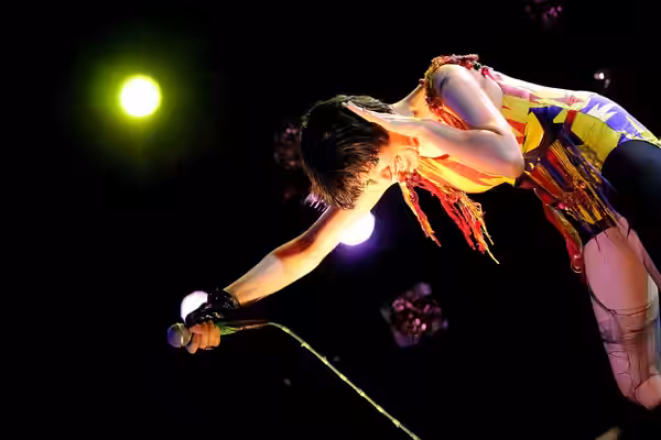 Singer Karen O from Yeah Yeah Yeahs at Tim Festival 2006, Rio de Janeiro, Brazil (according to photographer's note; for sure they had a [another?] performance a