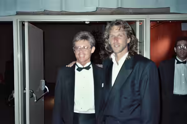 1988 Emmy Awards NOTE: Permission granted to copy, publish, broadcast or post any of my photos, but please credit "photo by Alan Light" if you can. Thanks. Scan