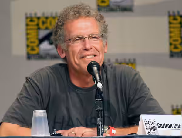 Carlton Cuse at the Comic-con LOST Panel. (2007)