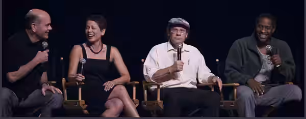 Robert Picardo, Roxann Dawson, Ethan Phillips, Tim Russ. (2009)
