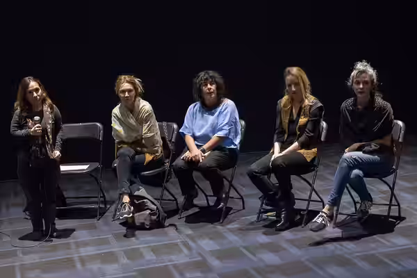 Martes 6 de diciembre de 2016.En el marco de la Semana Fénix, en el Faro Aragón (Cine Corregidora), se llevó a cabo una conferencia sobre las artes y oficios en
