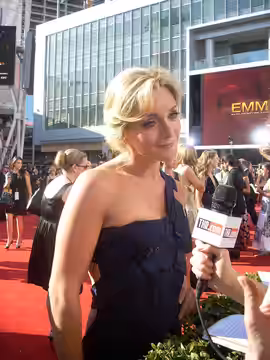 Jane Krakowski