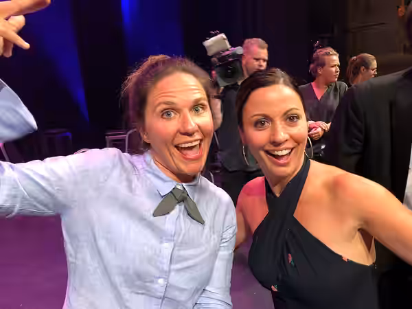 Suzi Barrett and Kay Cannon at Boom Chicago's 25th Reunion (2018)