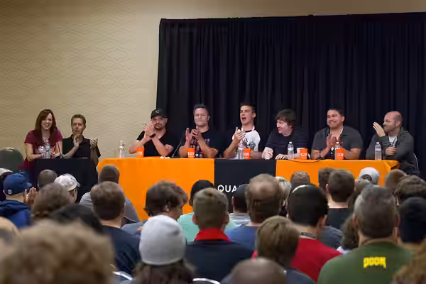 From left to right: Andrea Rene, Geoff Keighley, Andrew Reiner, Scott Porter, Rick Malambri, Harvey Smith, Hugo Martin, Ricardo Bare. Photo by Owen "O1kenobi" L (2016)