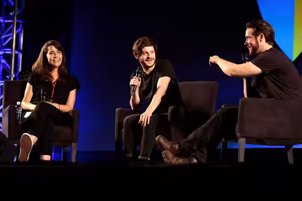 Hannah Panek, Iwan Rheon and Zack Luye speaking at the 2017 Con of Thrones at the Gaylord Opryland Resort &amp; Convention Center in Nashville, Tennessee. Pleas