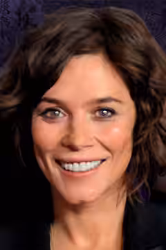 Anna Friel