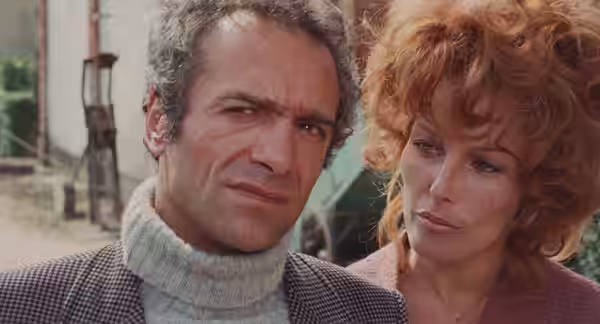 Scena dal film Il tuo vizio è una stanza chiusa e solo io ne ho la chiave (1972)