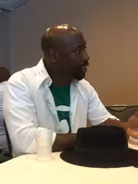 D. B. Woodside (2015)