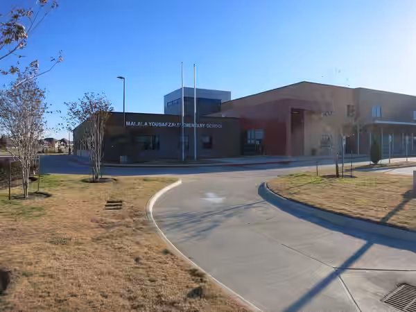 Photo shows Malala Yousafzai Elementary School at 11770 W. Aliana Trace, Richmond address, TX 77407. The school is part of the Fort Bend Independent School Dist (2020)