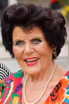Eunice Gayson