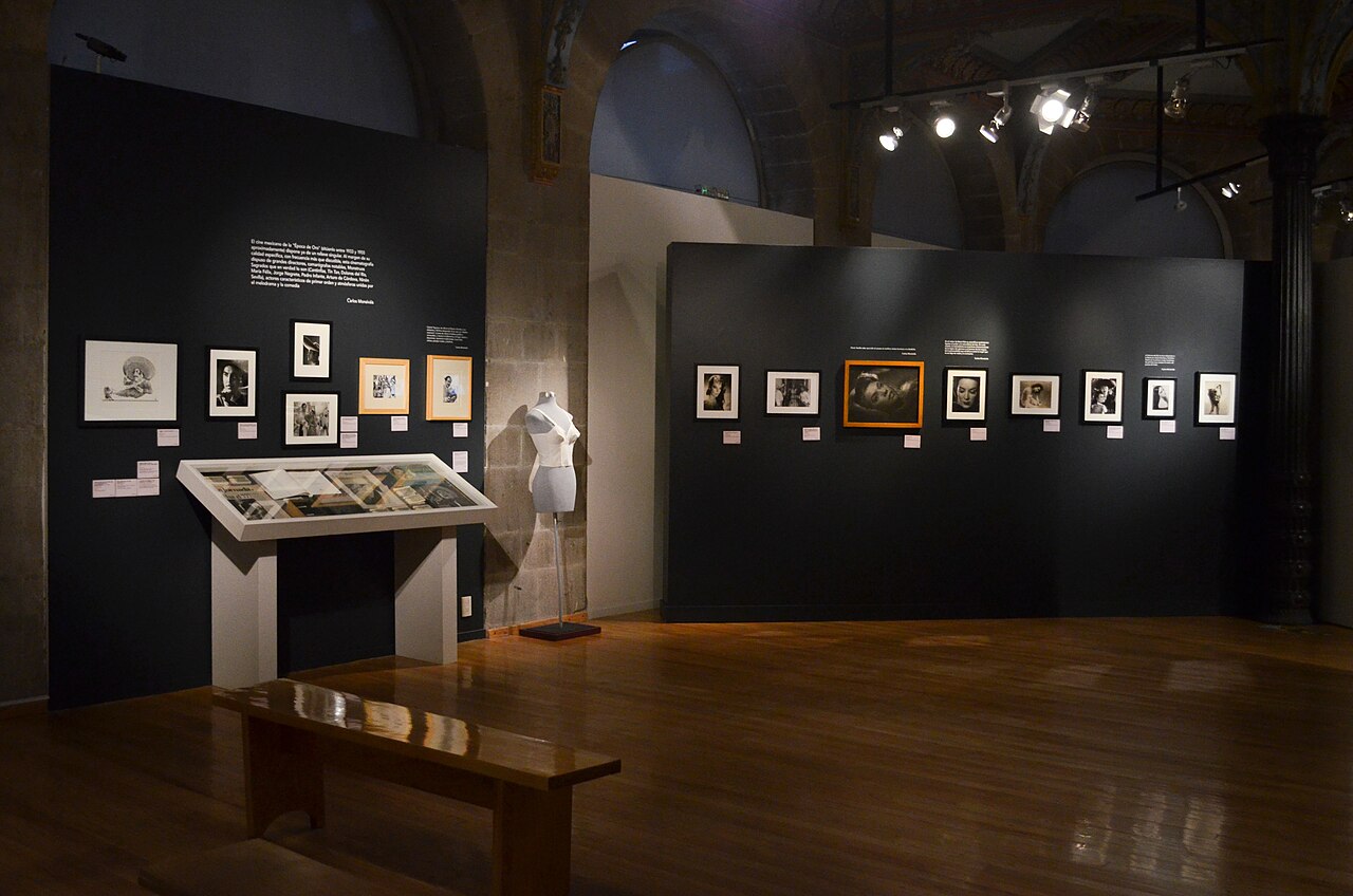 Miércoles 19 de julio de 2017 En el Museo del Estanquillo colecciones Carlos Monsiváis; se inauguró la exposición Monsiváis y sus contemporáneos, se contó con l