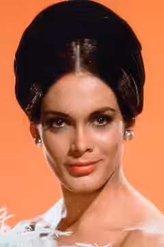 Martine Beswick