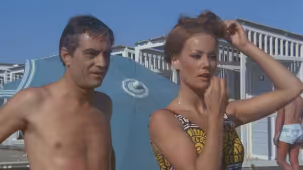 Screenshot dal film Il padre di famiglia (1967) estratto personalmente
