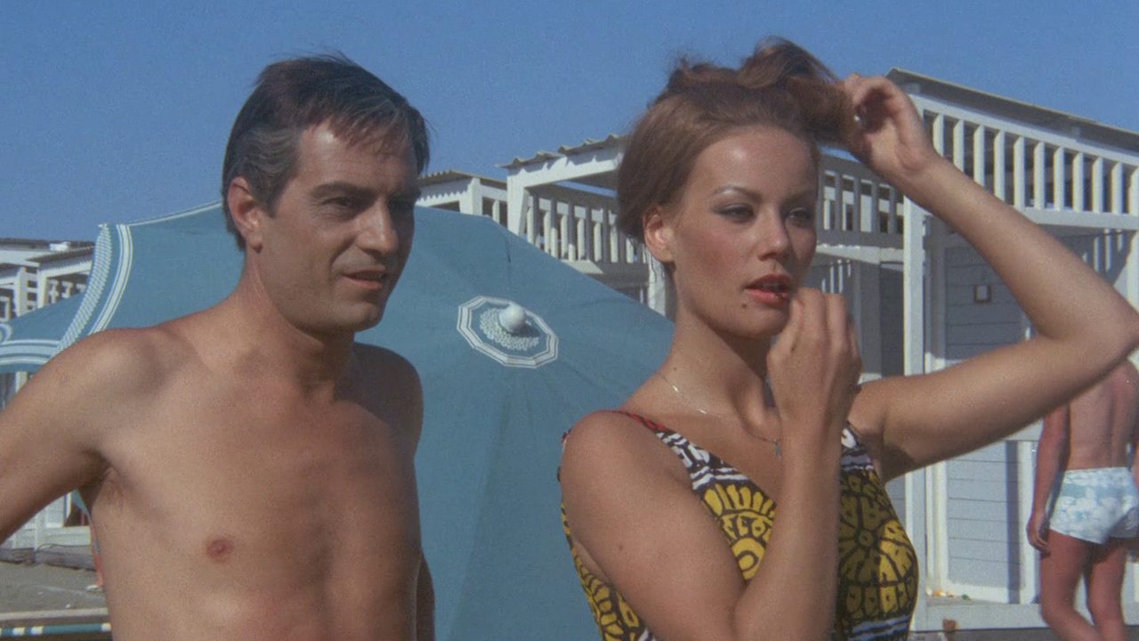 Screenshot dal film Il padre di famiglia (1967) estratto personalmente