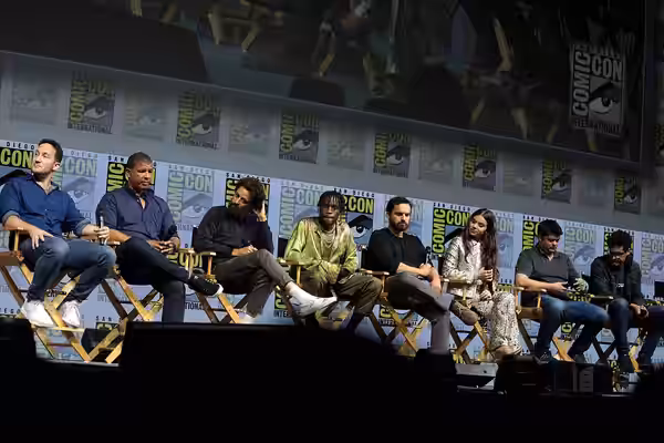 Rodney Rothman, Peter Ramsey, Bob Persichetti, Shameik Moore, Jake Johnson, Hailee Steinfeld, Christopher Miller and Phil Lord speaking at the 2018 San Diego Co