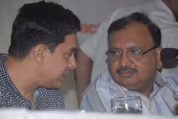 Anthony de Sa with Aamir Khan