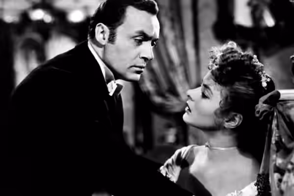 Scene from the 1944 movie Gaslight with Charles Boyer and Ingrid Bergman