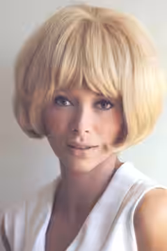 Mireille Darc