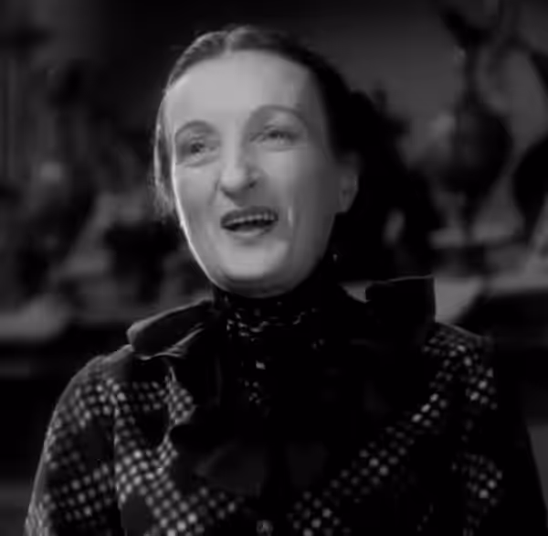 Una O'Connor in Little Lord Fauntleroy - cropped screenshot (1936)