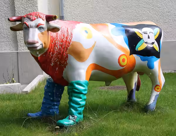 Sculpture, Heinz der Stier, Schmidt-Ott-Straße 4, Berlin-Steglitz, Germany (2012)