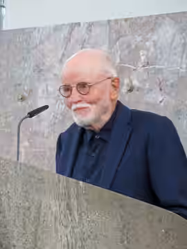Der Film- und Fernsehproduzent Günter Rohrbach, Laudator in der Frankfurter Paulskirche zur "Überreichung des Theodor-W.-Adorno-Preises 2018 an Margarethe von T