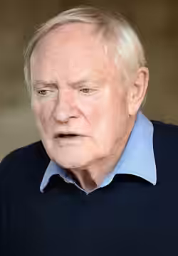 Acteur notamment dans la série Game of thrones fr.wikipedia.org/wiki/Julian_Glover (2014)