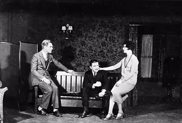 Glenn Anders, Tom Powers, and Lynn Fontanne in Strange Interlude (1928)