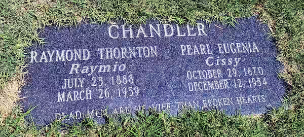 Raymond and Cissy Chandler gravestone (2022)