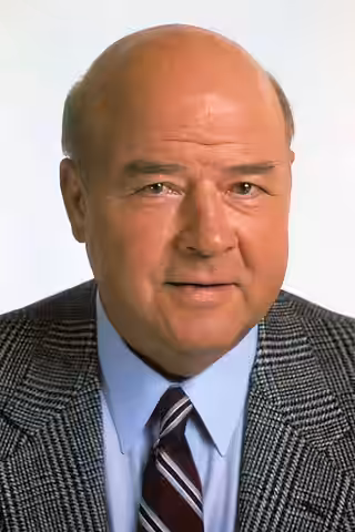 Dana Elcar