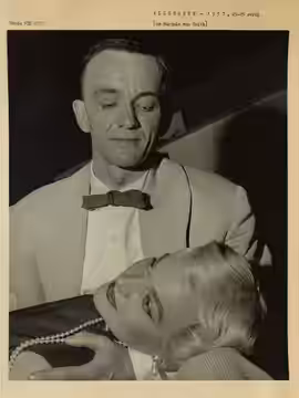 Appartient à l’ensemble documentaire : PhoSpec1 Langue : sans contenu linguistique Éditeur : Roger Pic (Paris) (1957)