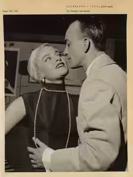 Appartient à l’ensemble documentaire : PhoSpec1 Langue : sans contenu linguistique Éditeur : Roger Pic (Paris) (1957)