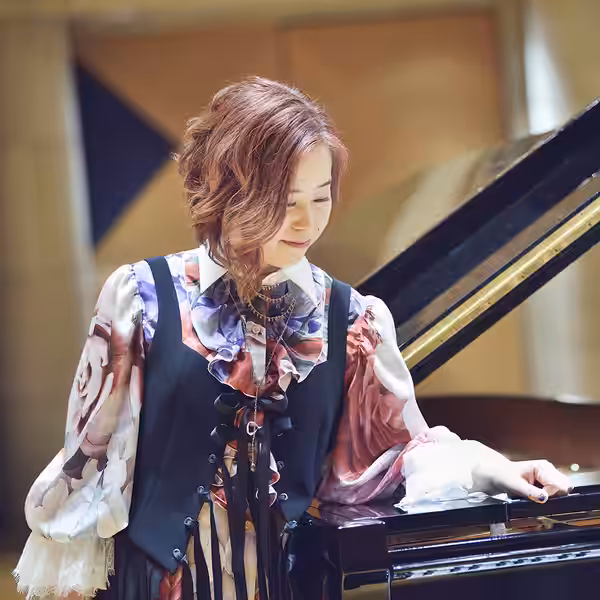 ​A japanese composer kajiura yuki (2018)