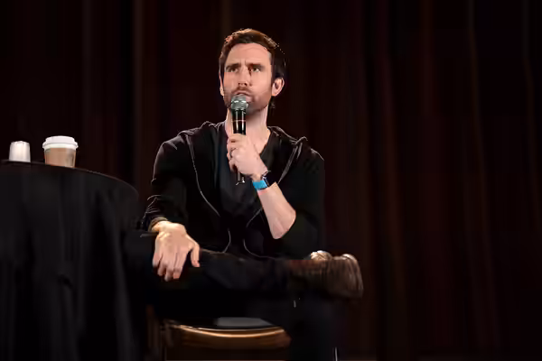 Matthew Lewis speaking with attendees at the 2019 Phoenix Fan Fusion at the Phoenix Convention Center in Phoenix, Arizona. Please attribute to Gage Skidmore if 