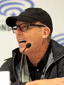 Barry Robison speaking at the 2018 WonderCon in Anaheim, California.