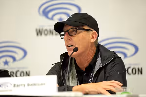 Barry Robison speaking at the 2018 WonderCon at the Anaheim Convention Center in Anaheim, California. Please attribute to Gage Skidmore if used elsewhere.