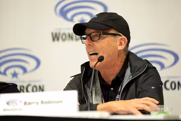 Barry Robison speaking at the 2018 WonderCon at the Anaheim Convention Center in Anaheim, California. Please attribute to Gage Skidmore if used elsewhere.