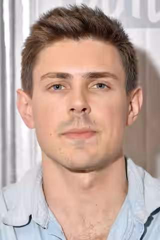 Chris Lowell