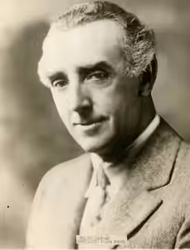 Shakespearian actor Walter Hampden. Subjects (LCTGM): actors (1930)