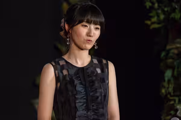 ジュラシック・ワールド/炎の王国 ジャパン・プレミア レッドカーペット 石川由依 (2018)
