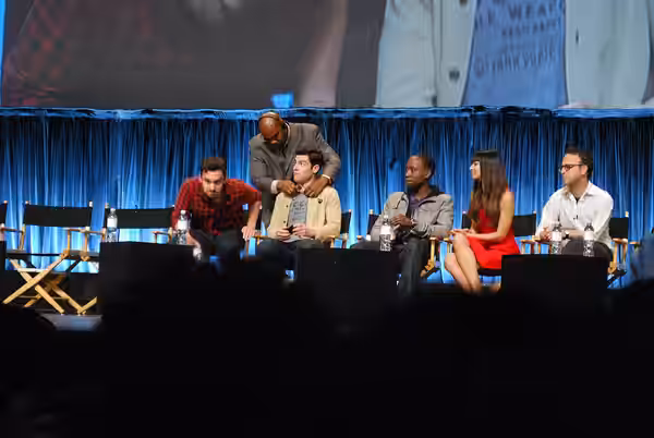 Jake Johnson, Max Greenfield, Lamorne Morris, Hannah Simone, Jake Kasdan (2012)
