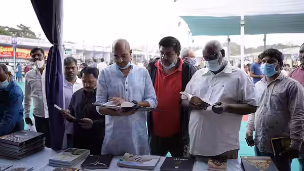 Director Krish, Music Director MM Keeravani, Producer AM Rathnam, DS Kannan, Pranayraj Vangari in 34th Hyderabad National Book Fair on 18th to 28th December 202 (2021)