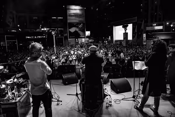 Ballimaaraan performing live at CyberHub in 2019.