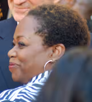 Regina Taylor