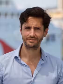 Juan Diego Botto en la sesión fotográfica en el Muelle Uno de presentación de la película Los europeos, durante el Festival de Málaga 2020