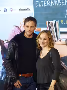 Dorkas Kiefer und Vinzenz Kiefer bei der Kinopremiere von "Frau Müller muss weg", Januar 2015, Cinedom Köln.